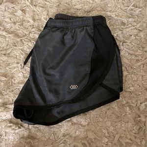 LEG3ND Running shorts!